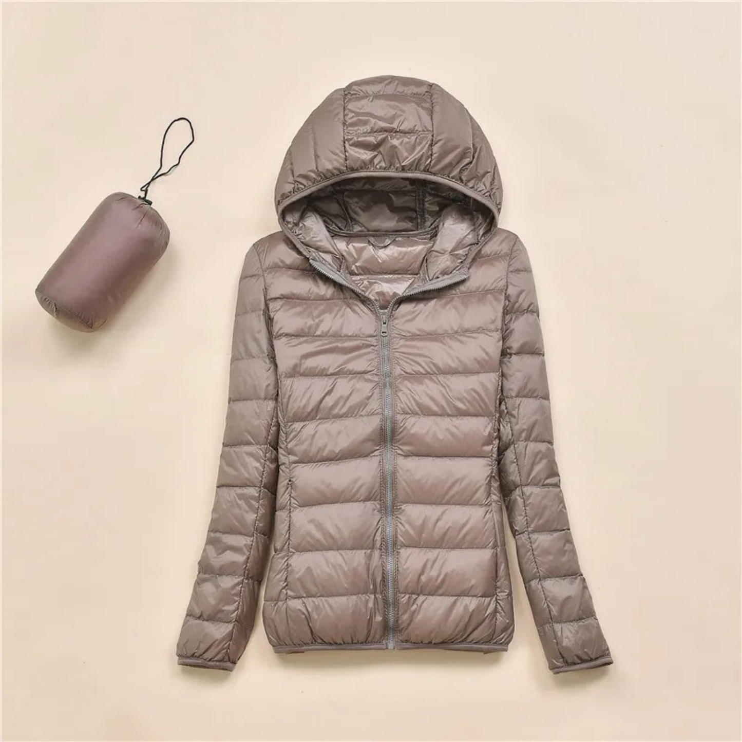 Ultralet dames vinter quilted jakke med hætte – Elara