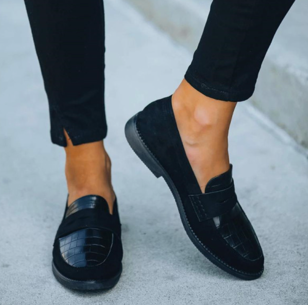 Sorte dame loafers – Elara