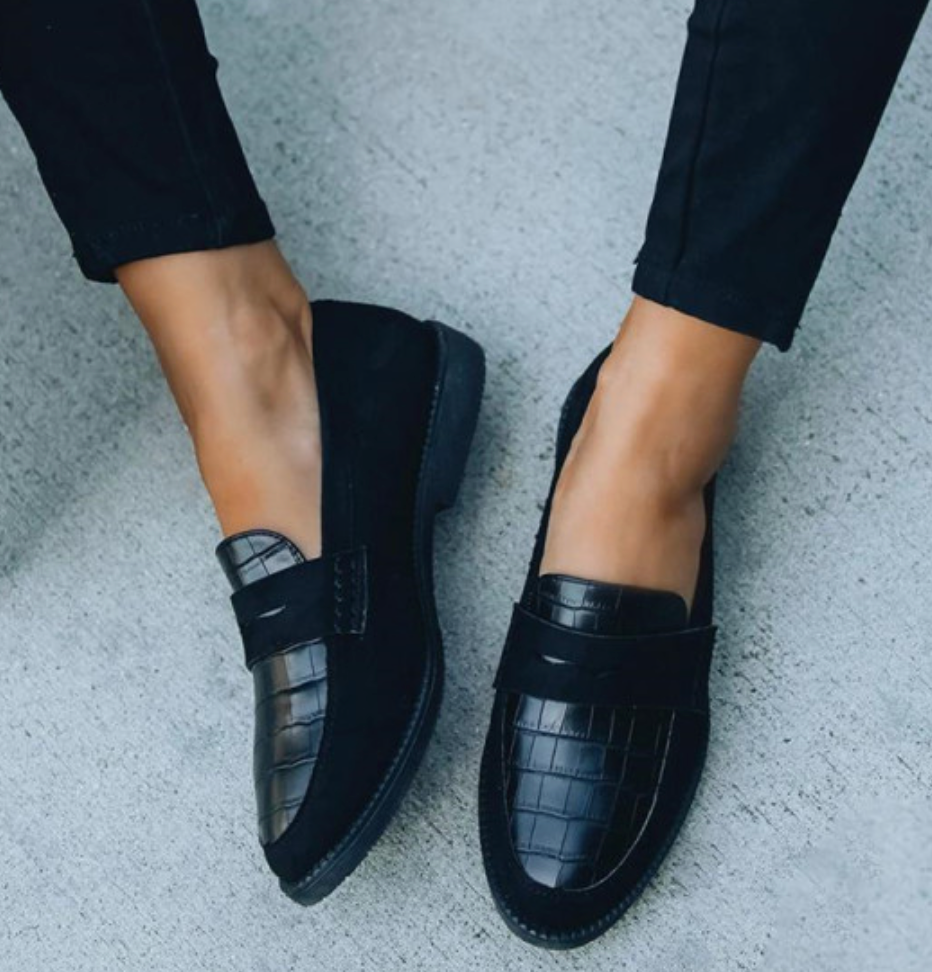 Sorte dame loafers – Elara