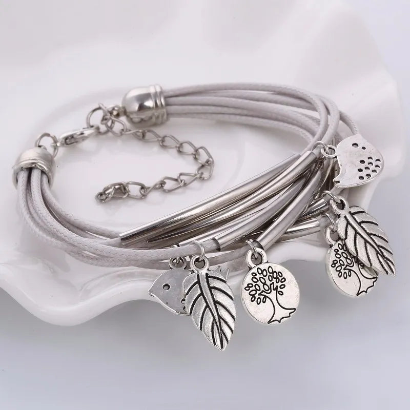 Silberarmband mit Blatt- und Baumanhängern, mehrschichtig, verstellbar, Damen-Schmuck.