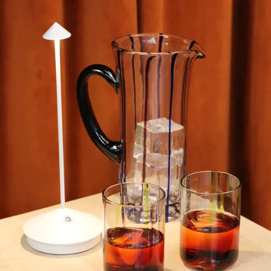 Moderne LED Tischlampe - CalmLight