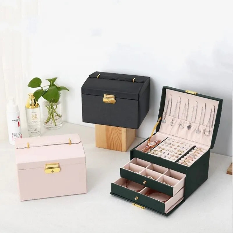 Schmuckkästchen Set, schwarz und rosa, mit Fächern, ideal zur Schmuckaufbewahrung, elegant.