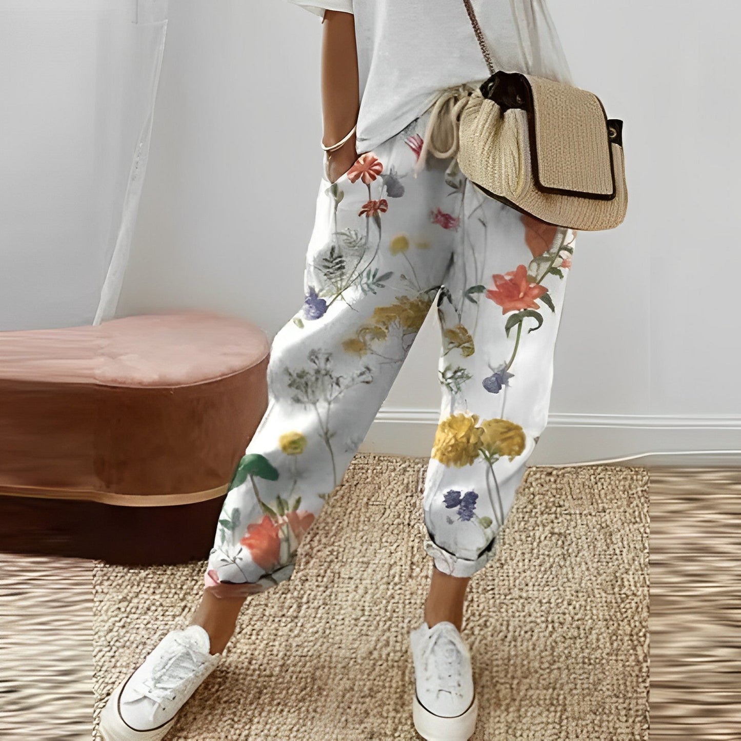 Boho damebukser med efterårsbladmønster – Selina