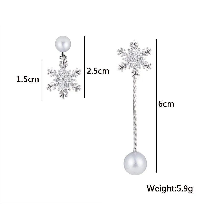 Schneeflocken-Ohrringe, silber, mit Perlen, 6 cm lang, modisches Schmuckaccessoire.
