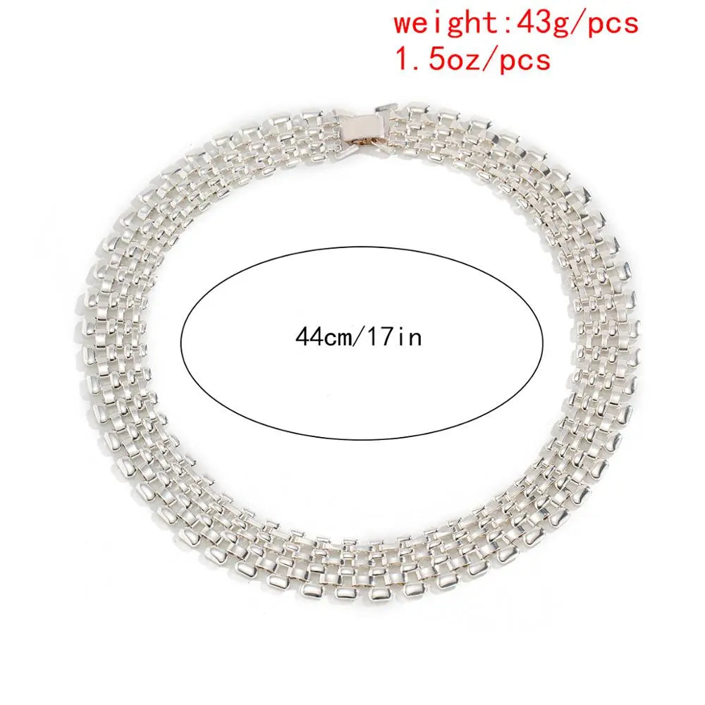 Silberne Halskette, 44cm, 43g, elegantes Design, Schmuck für Damen, modisches Accessoire.
