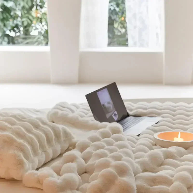 Weiche Plüschdecke - CozyCloud
