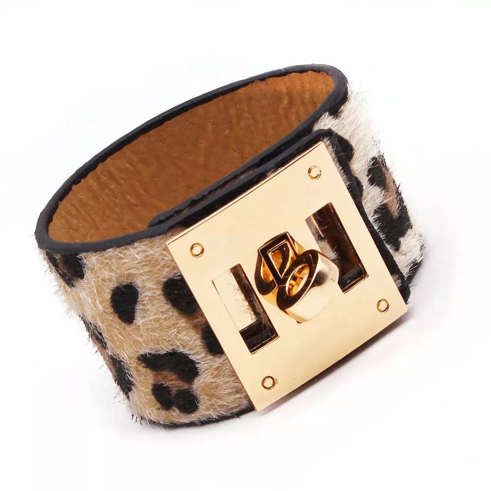 Leopardenmuster Armband, Kunstfell, goldene Schnalle, modisches Accessoire, Damen Schmuck.