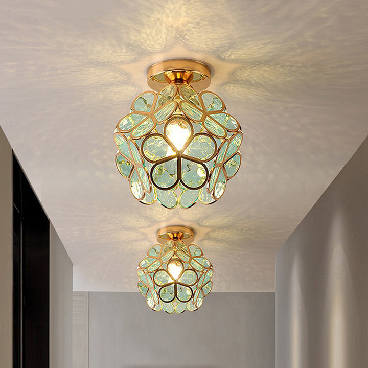 Loftlampe med glasblomster - FloraGlow