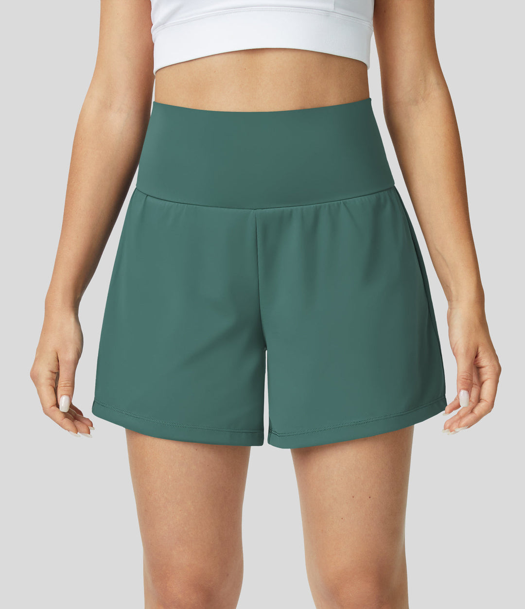 Åndbare & hurtigtørrende high-waist træningsshorts til damer – Mirabella