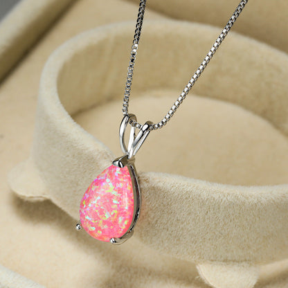 Silberkette mit rosa Opal-Anhänger, eleganter Schmuck, Damenaccessoire, Geschenkidee.