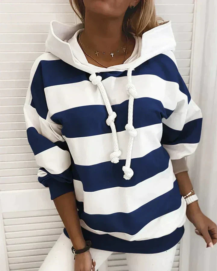 Varm og moderigtig damehoodie - Elise