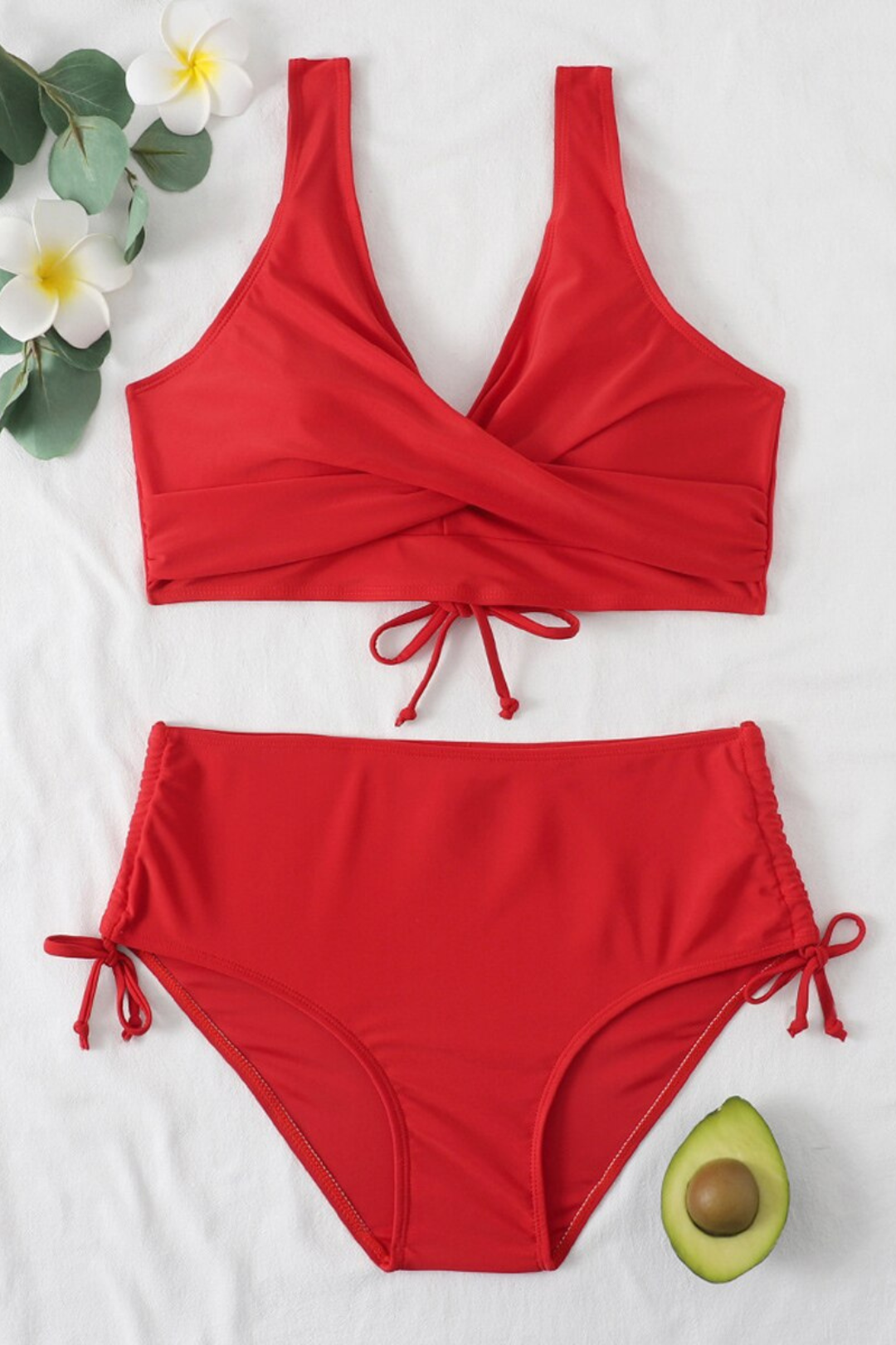 Farverig bikini med snøre og twistdetalje – Zaraï
