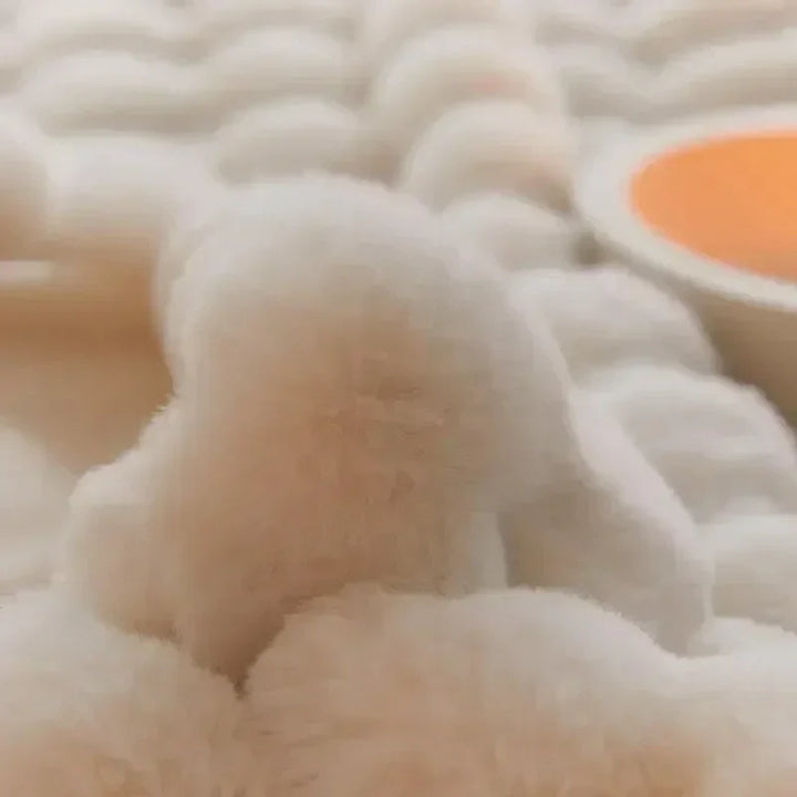 Bærbart fluffy tæppe i imitationspels - VeluLuxe