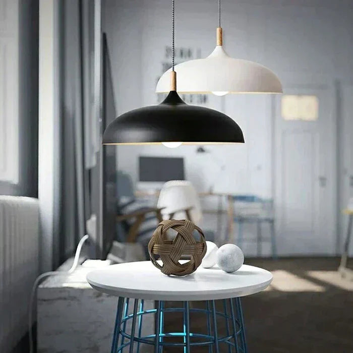 Loftlampe i skandinavisk egetræ - ScandiLuxe