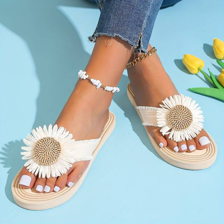 Boho slip-on sandaler med blomsterdetalje – Marivi
