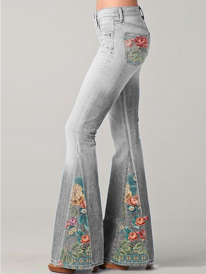 Trendy flared damejeans - Luna