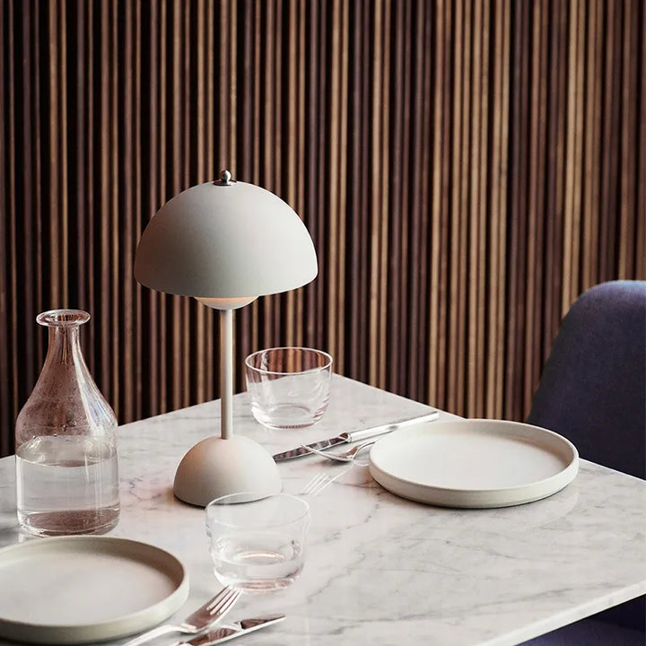 Trendy svampeformet designlampe - MushLuxe