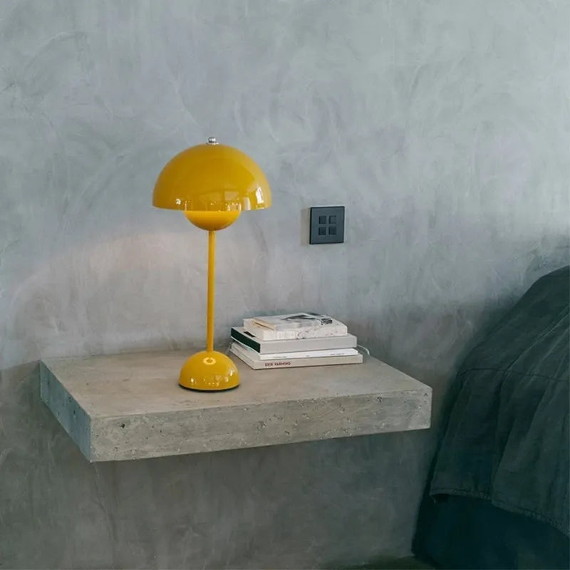 Trendy svampeformet designlampe - MushLuxe