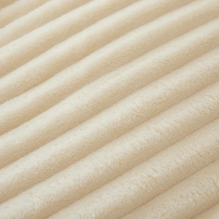 Bredstribet flonel-fleece tæppe - CozyStripe