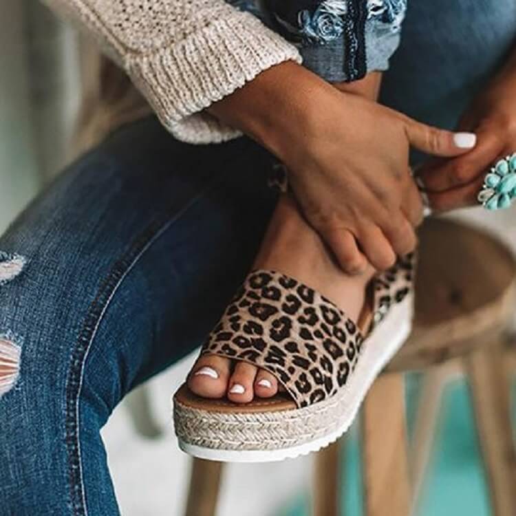 Damesandaler plateau-espadrille med kilehæl og remme – Livia
