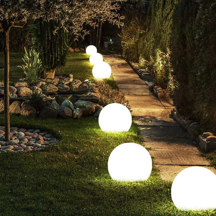 Kugleformet havebelysning - GlowSphere