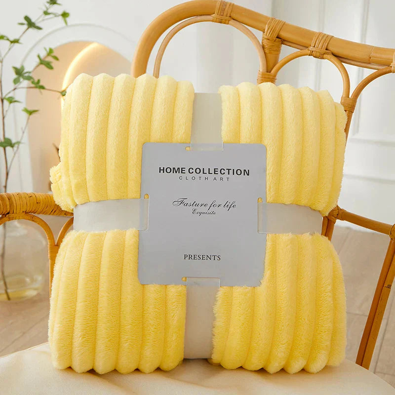 Bredstribet flonel-fleece tæppe - CozyStripe