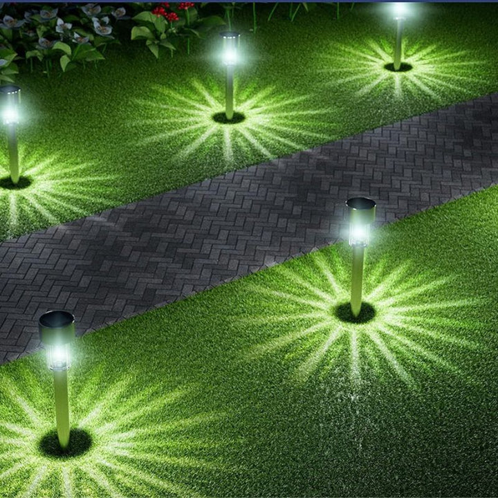 Stemningsfuld havebelysning drevet af solenergi - SolarAura