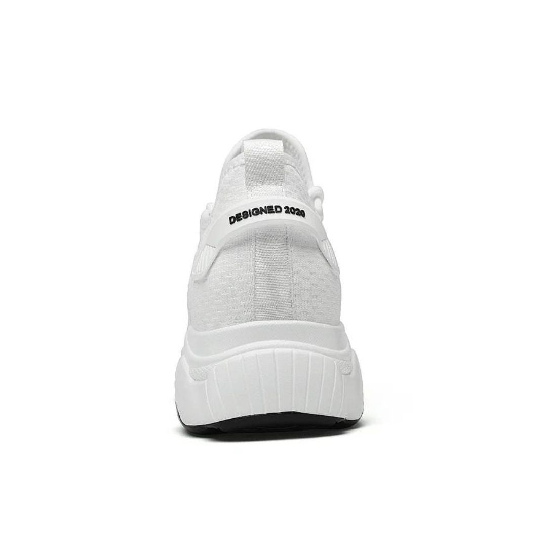 Diskret forhøjende herresneakers med stil – MaxLift Boost