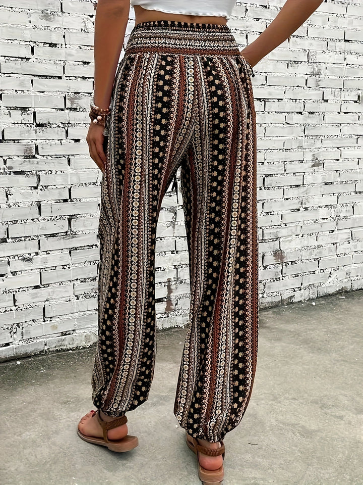 Boho high-waist damebukser med print og smocket linning – Linara