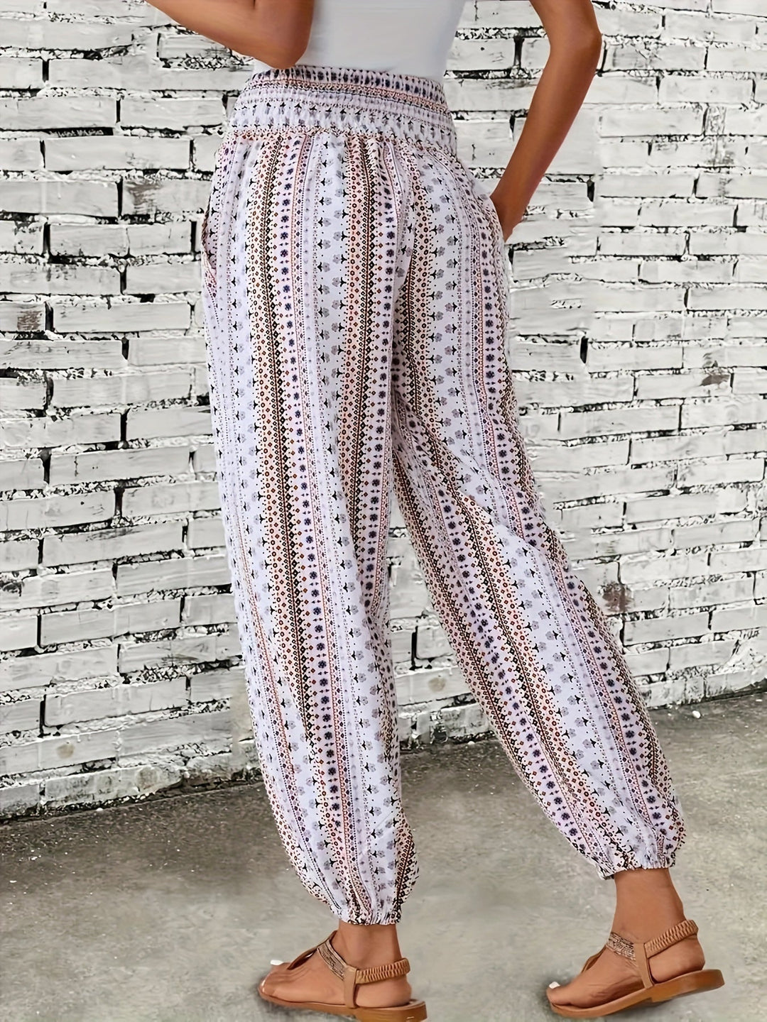 Boho high-waist damebukser med print og smocket linning – Linara