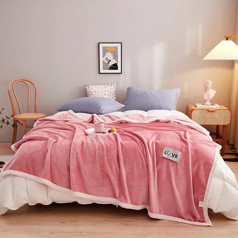 Lyserødt flonel- og fleece-tæppe - BlushCozy