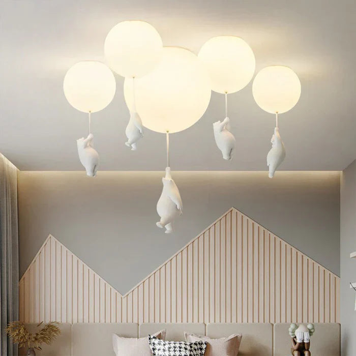 Børne-loftlampe med bjørn og ballon - CloudBear