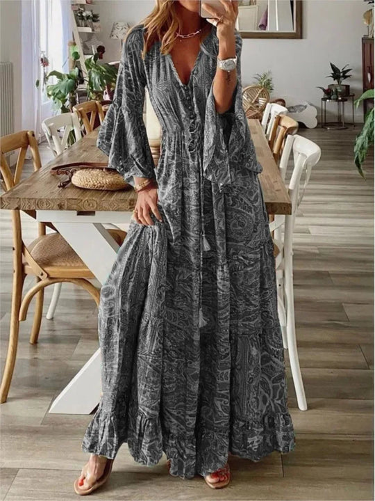 Boho-maxi-kjole med flydende pasform og detaljer – Amira