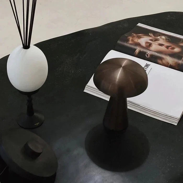 Stilfuld Bærbar Bordlampe - ShroomLite