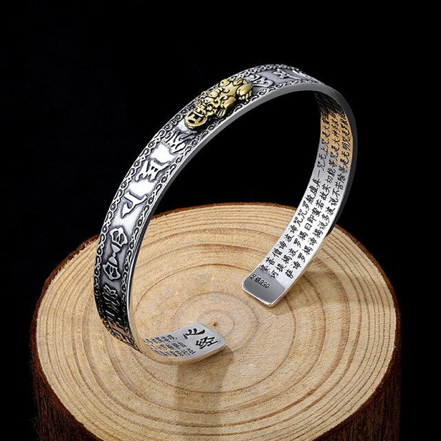 Silberarmreif mit goldenen Drachen, Gravur, verstellbar, Unisex-Schmuck, asiatisches Design.