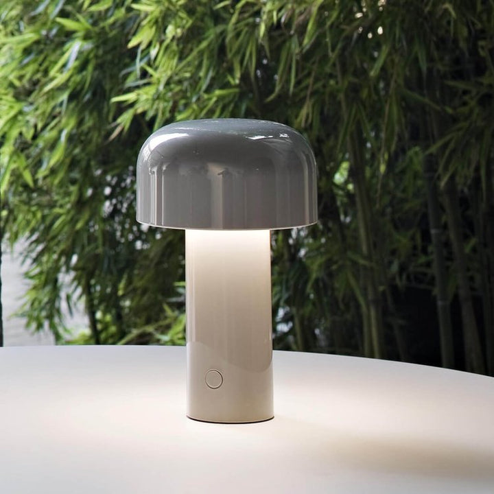 LED-bordlampe med trefarvet dæmpningsfunktion - Luminor