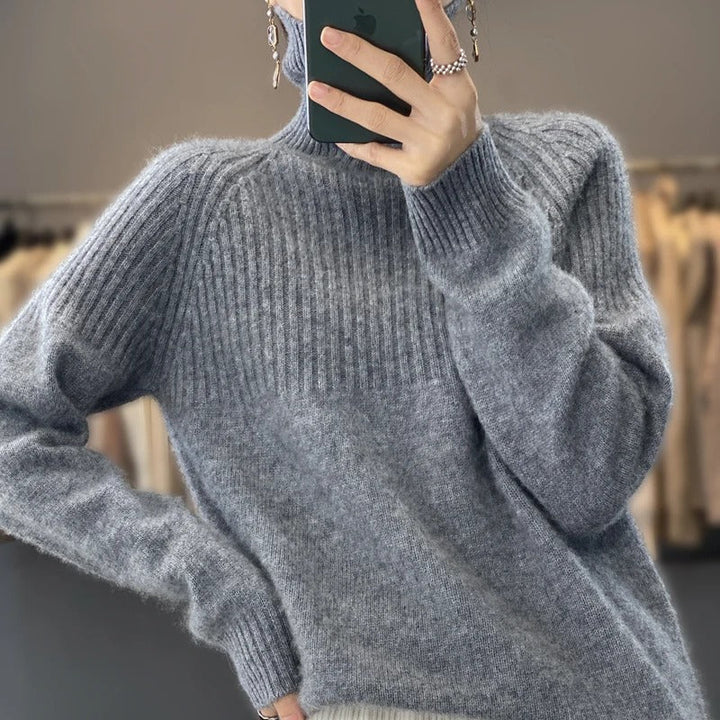 Trendy rullekravetrøje til kvinder - Serena