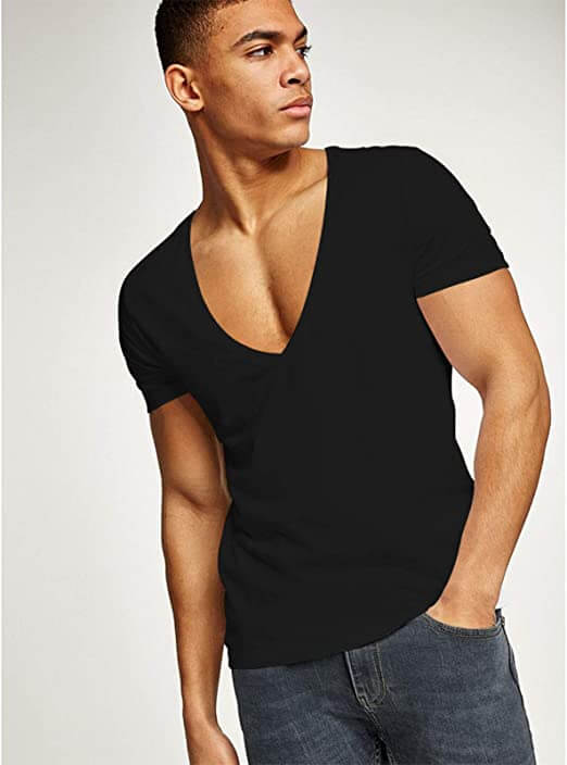 Afslappet og figursyet herre T-shirt med V-hals – Jonas