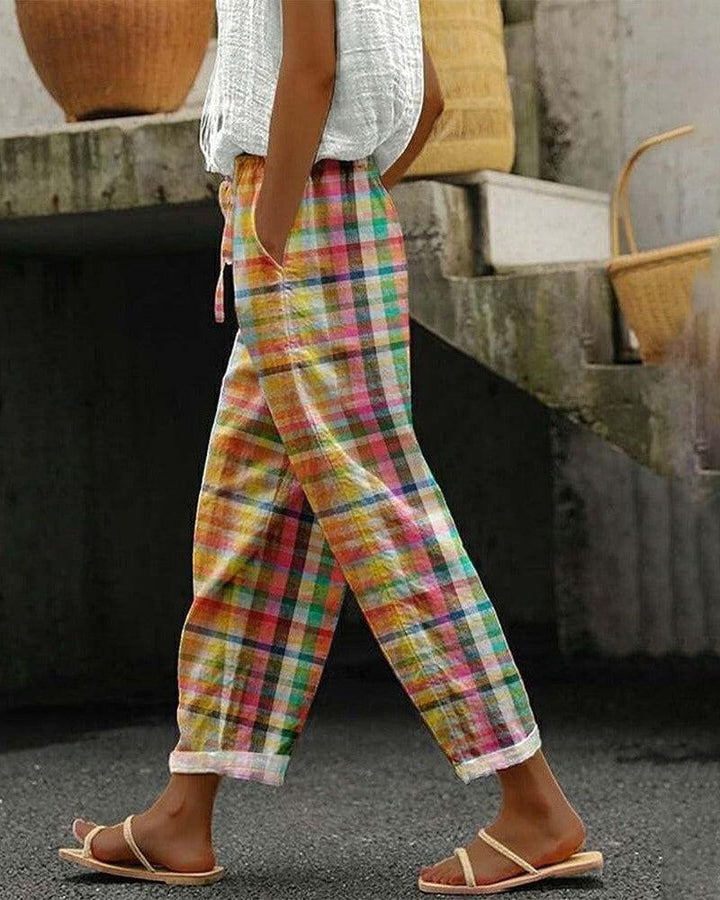 Damebukser i vintage ternet mønster med medium talje – Aveline