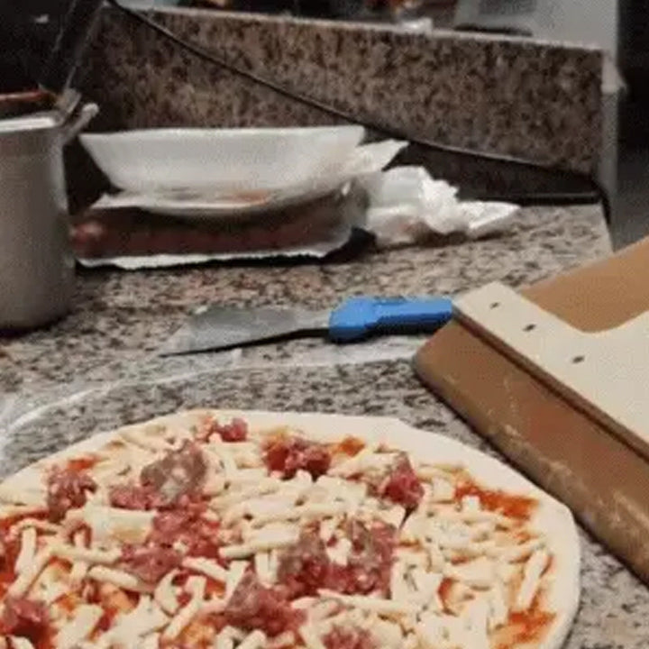 Flytbar pizzaspade lavet af birketræ med skydemekanisme – Fornello