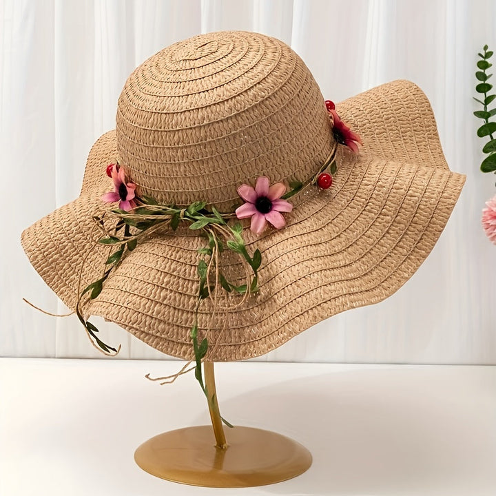 Dame sommer-stråhat med blomster- og frugtdetaljer – Solène
