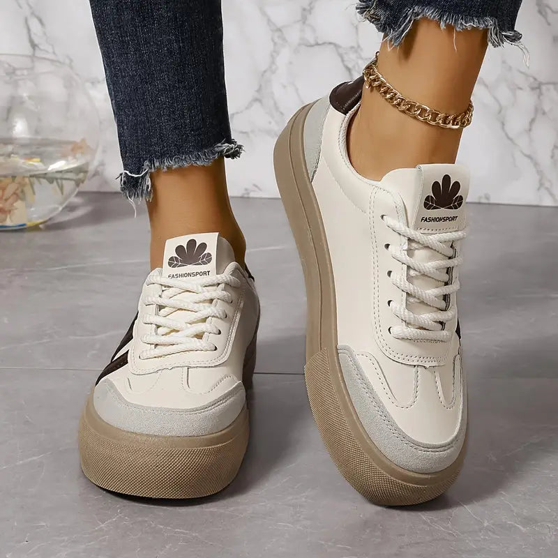 Moderne plateausneakers til damer – Talia