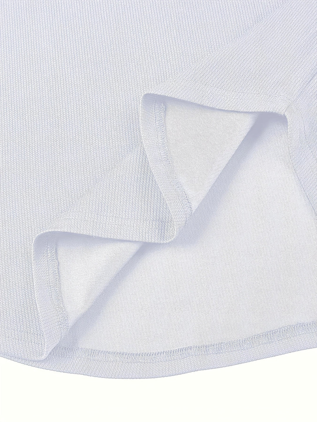 Herre-T-shirt med dyb V-hals og tekstur – Rafael