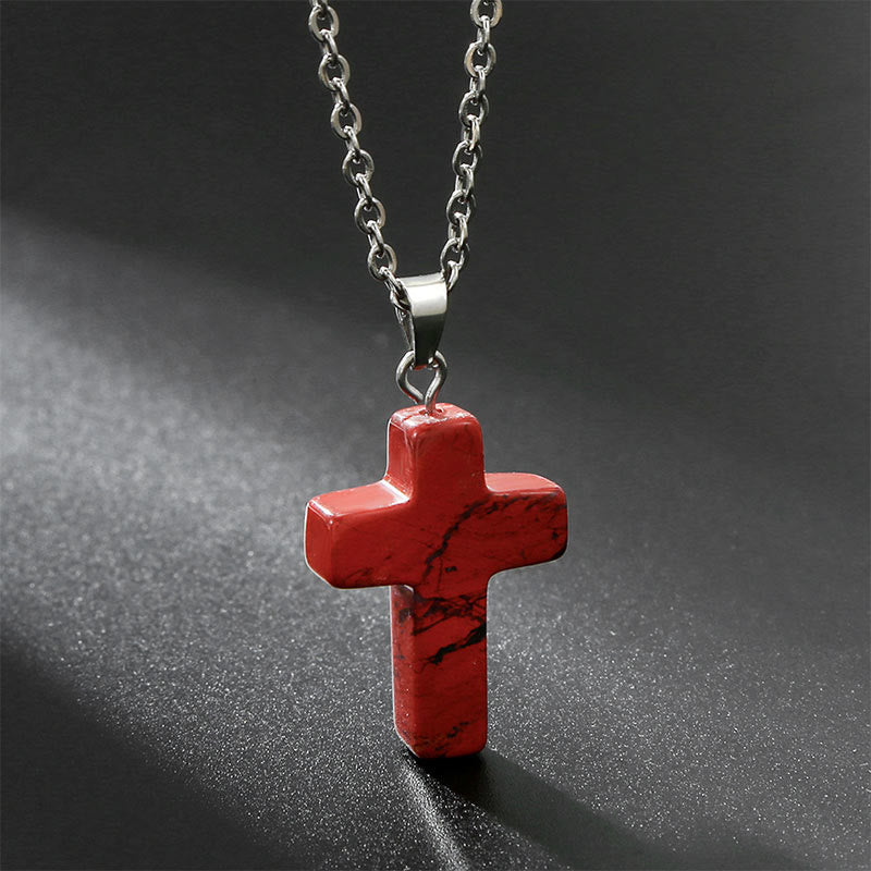 Rote Kreuzkette aus Stein, silberne Kette, religiöser Schmuck, modisches Accessoire.