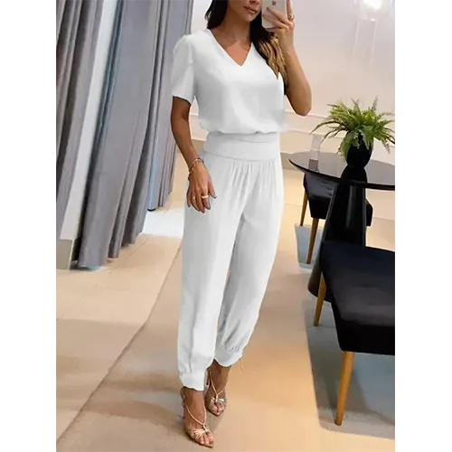 Trendy damejumpsuit med korte ærmer og vide ben – Alina