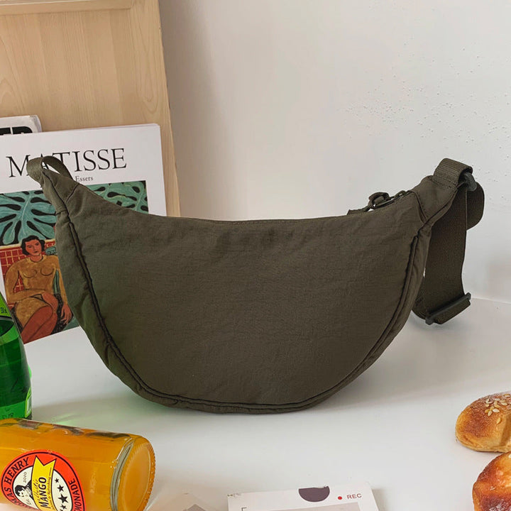 Stilfuld Halvmåne Crossbodytaske - Luna