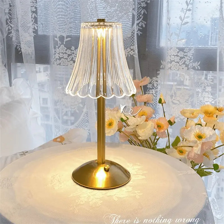 Trådløs bordlampe med krystaldekoration og dæmpbar belysning - GlamLight