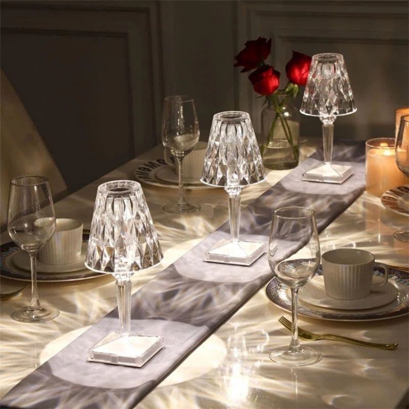 Akrylkrystal bordlampe - LuxeGlow