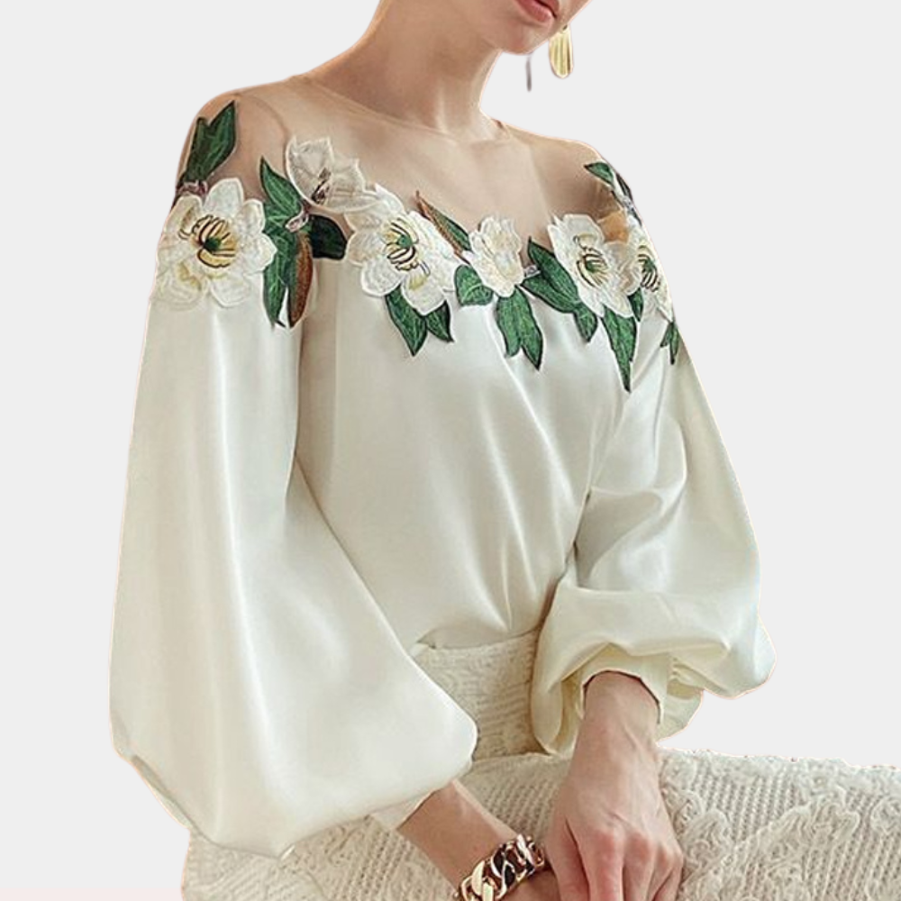 Blomstret beige damebluse med løs pasform – Elvira