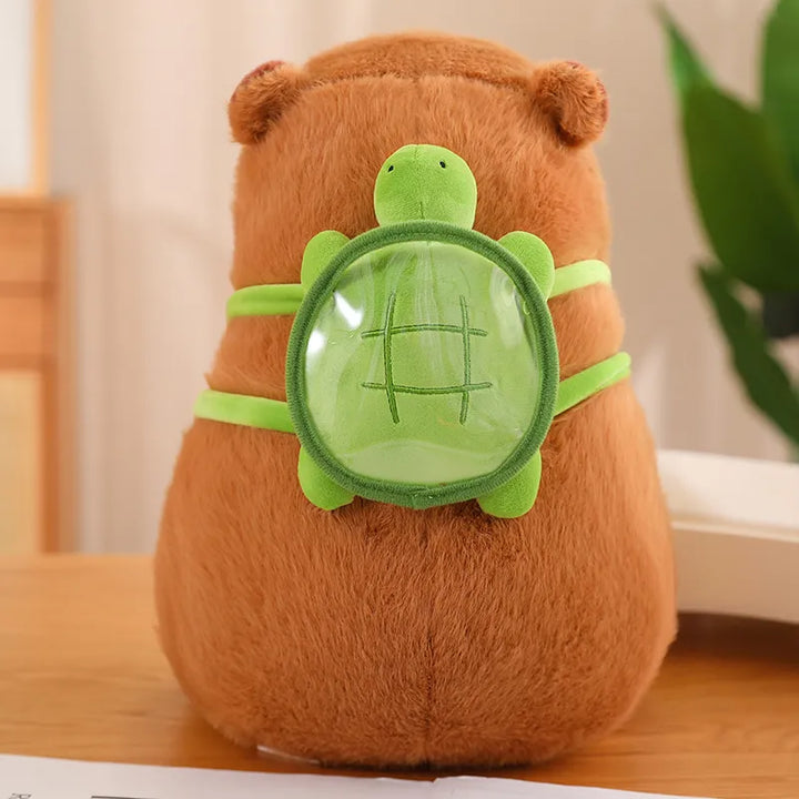 Kramme-Capybara med skildpadderygsæk - TurtleBuddy